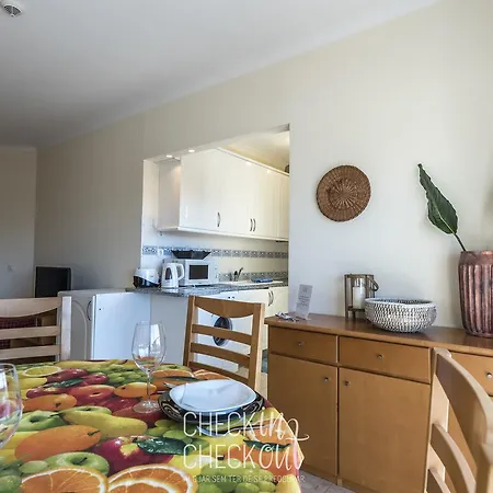 Checkincheckout - City Center Beach Flat Portimão